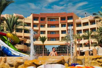Eagles Downtown Resort50