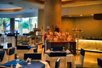 Eagles Downtown Resort71